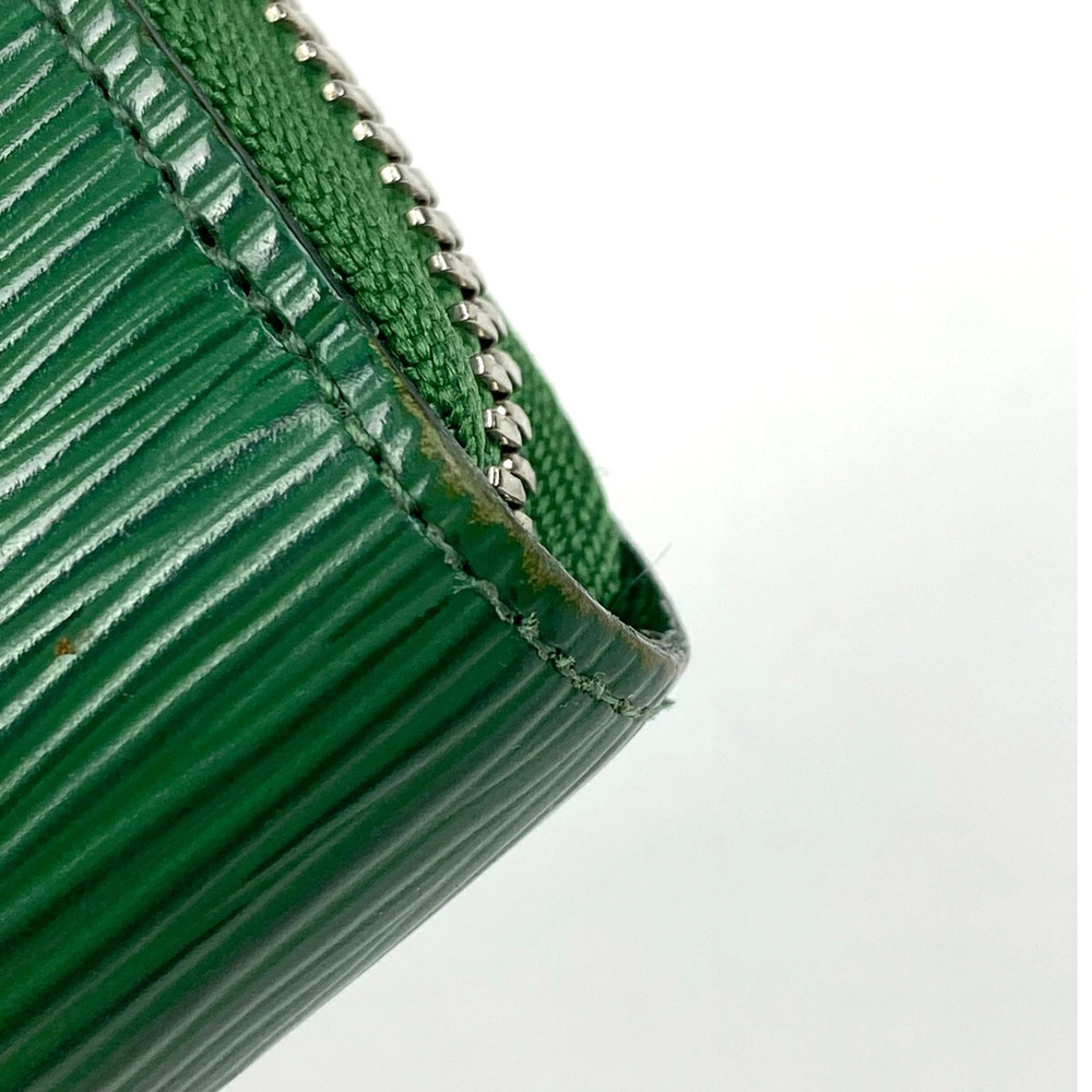 Louis Vuitton Leather Epi Wallet Zipper Long Zippy Borneo Green Round Green